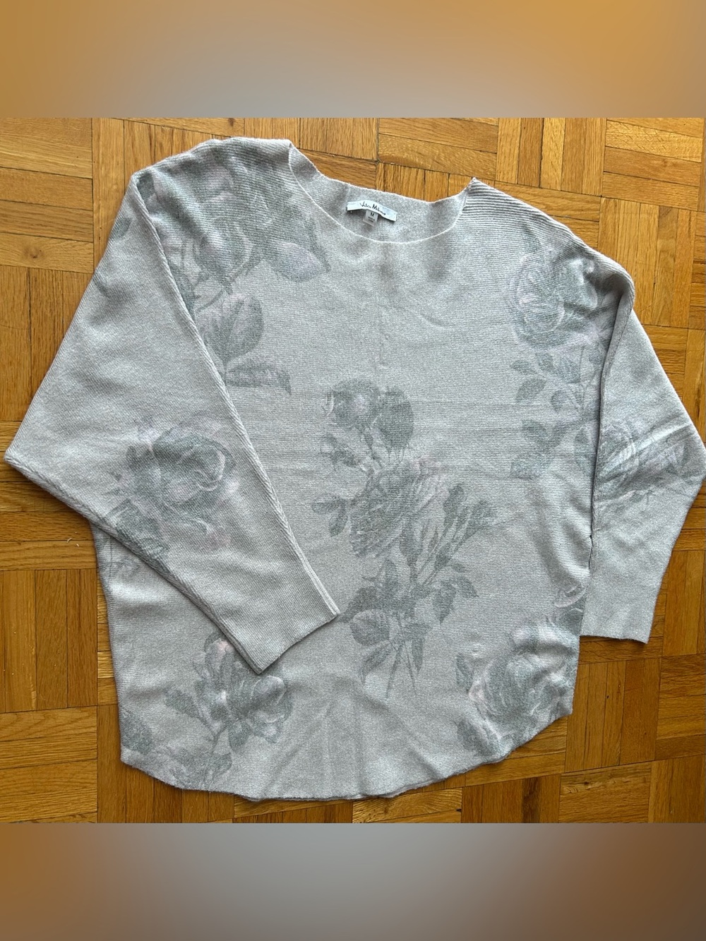 Light Gray Floral Pullover Top - Women